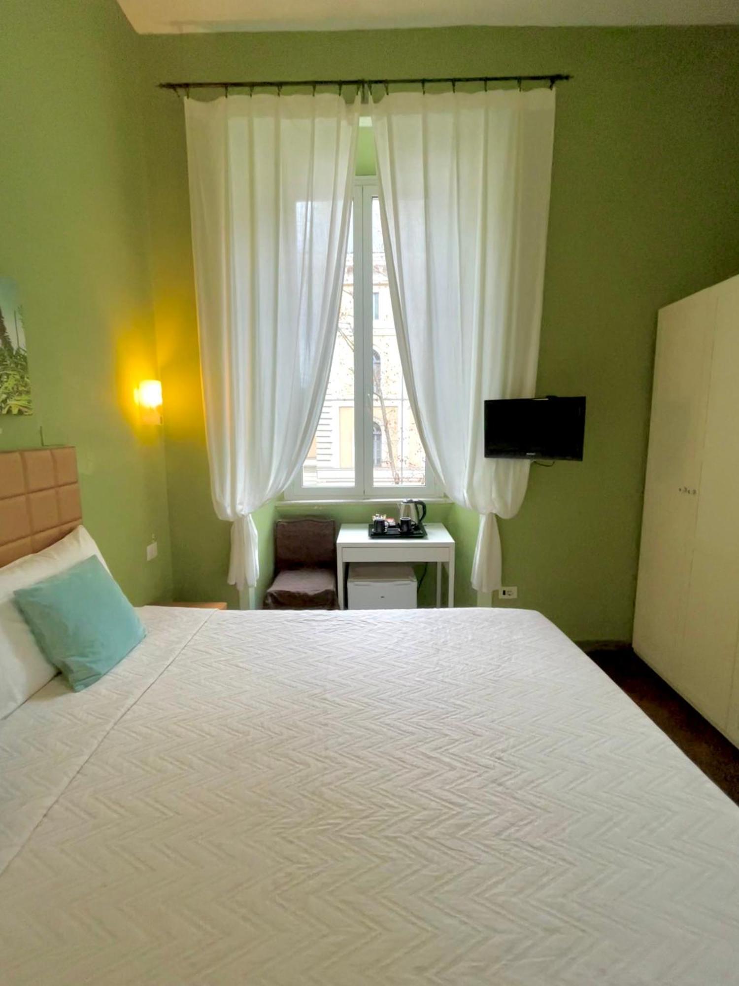 רומא Guest House Meret מראה חיצוני תמונה