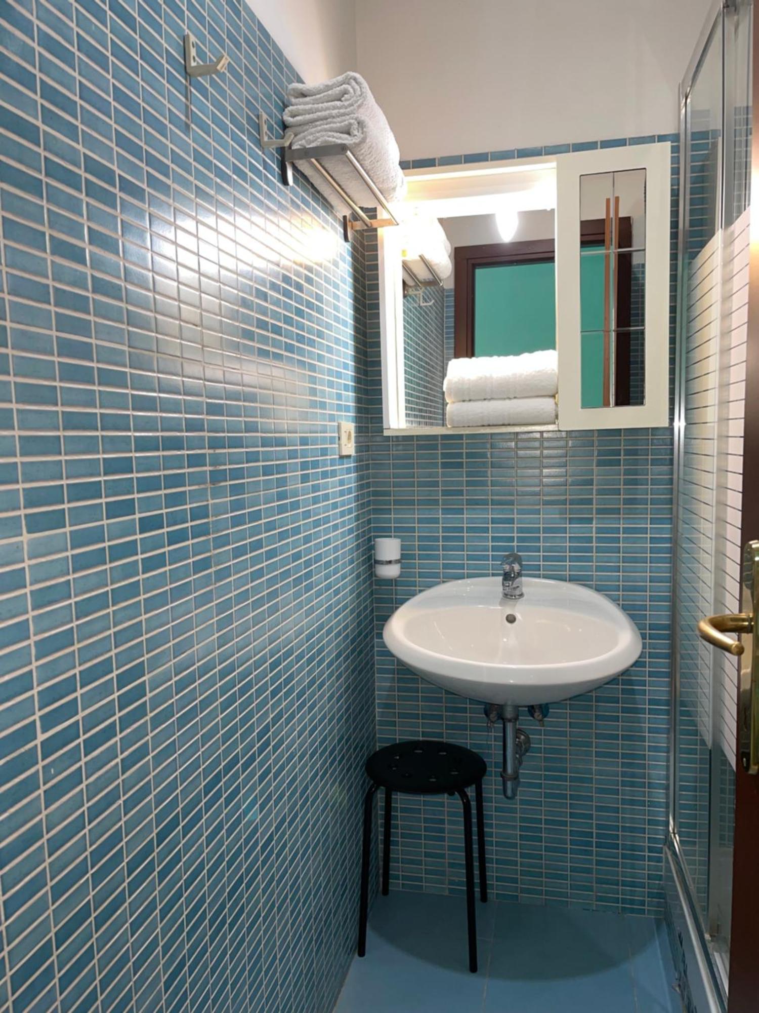 רומא Guest House Meret מראה חיצוני תמונה