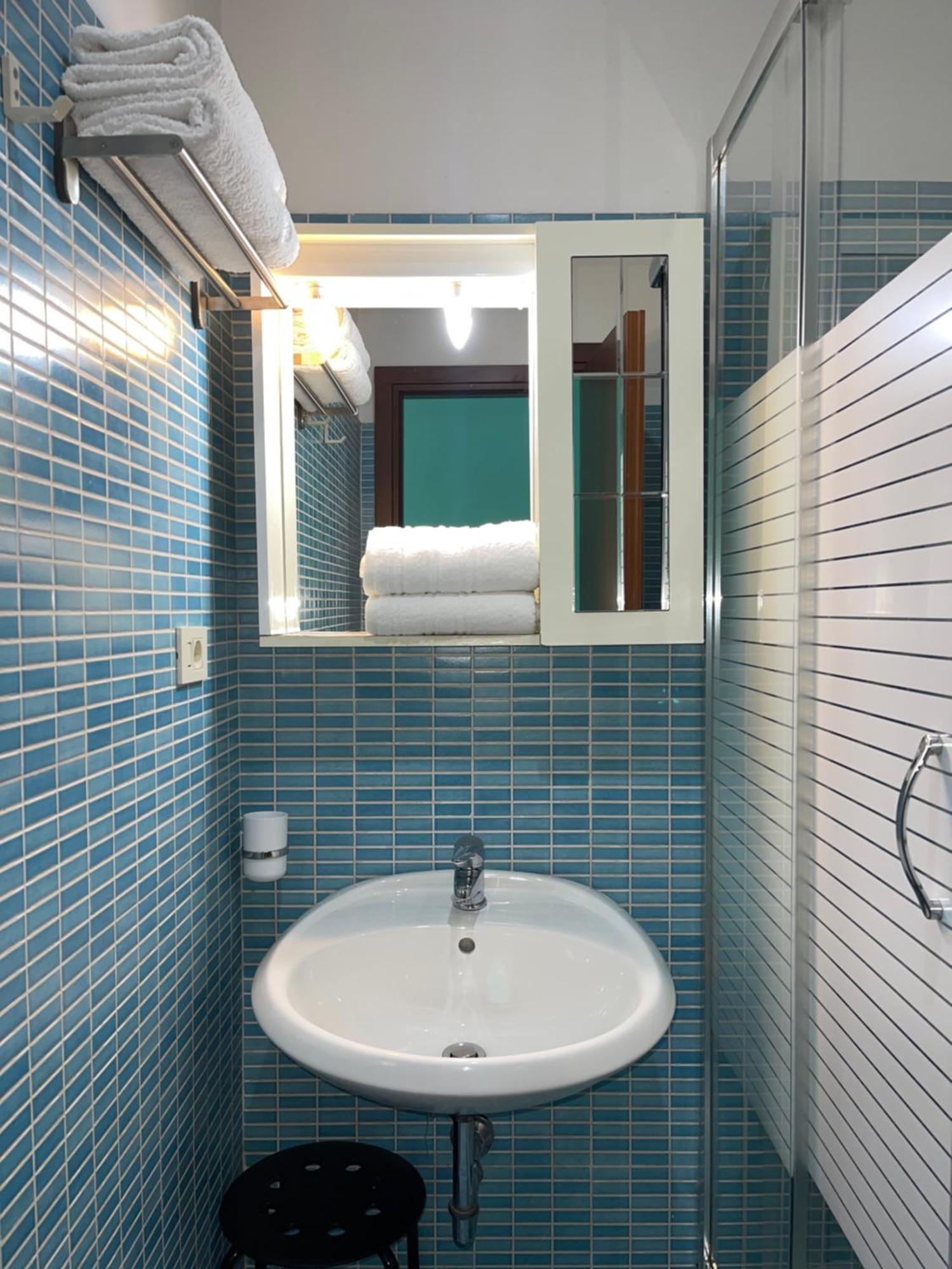רומא Guest House Meret מראה חיצוני תמונה